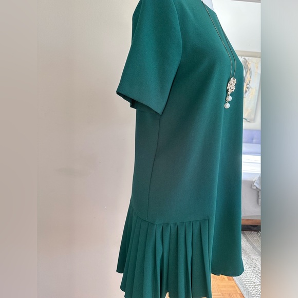 Mini Green dress - Picture 4 of 13